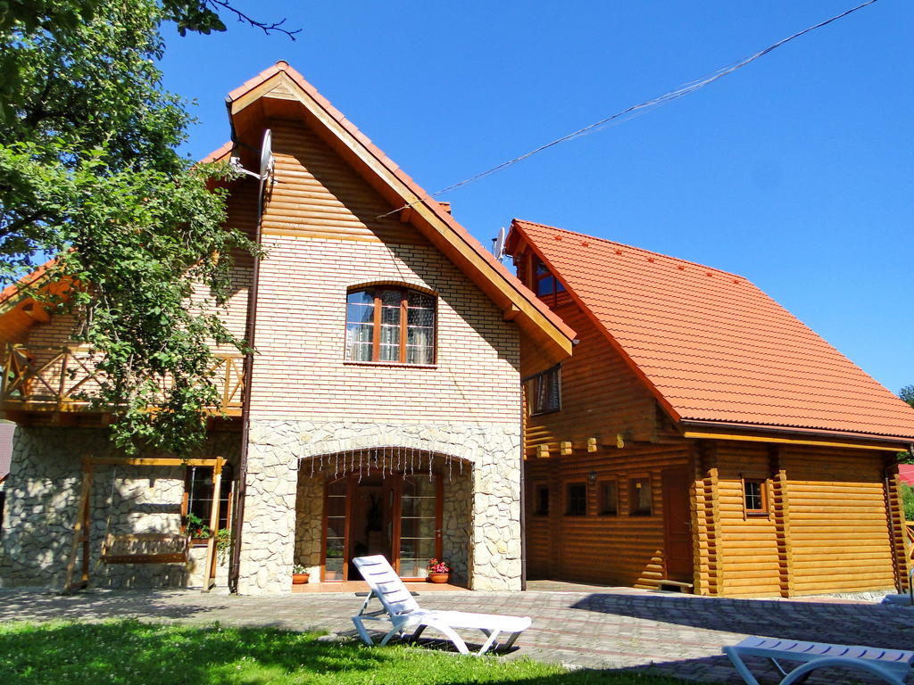 Villa Bilogirya Jaremče Pokoj fotografie